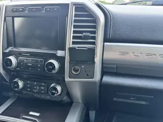 2017 Ford F-350 Super Duty Platinum