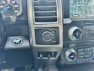 2017 Ford F-350 Super Duty Platinum