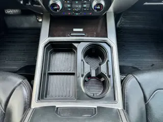 2017 Ford F-350 Super Duty Platinum