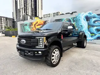 2017 Ford F-350 Super Duty Platinum