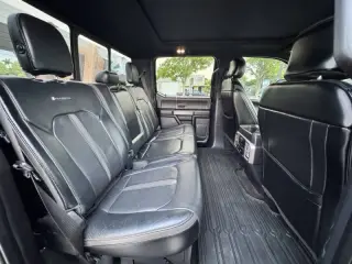 2017 Ford F-350 Super Duty Platinum
