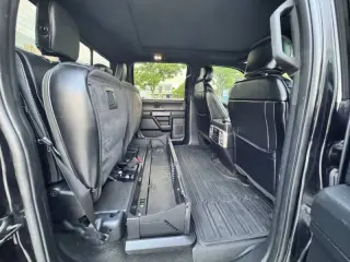 2017 Ford F-350 Super Duty Platinum