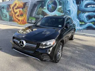 2017 Mercedes-Benz GLC 300