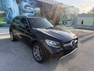 2017 Mercedes-Benz GLC 300