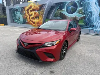 2019 Toyota Camry SE