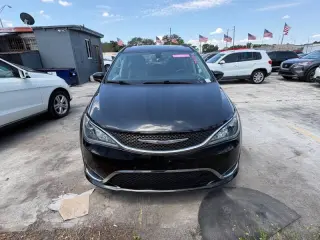 2017 Chrysler Pacifica Touring Plus