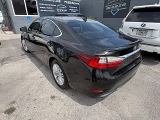 2017 Lexus ES 350