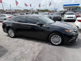 2017 Lexus ES 350