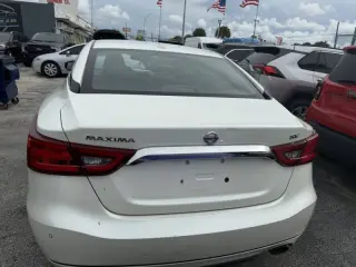 2017 Nissan Maxima