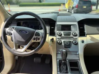 2017 Ford Taurus