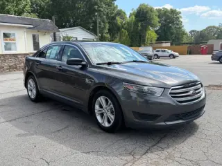 2017 Ford Taurus