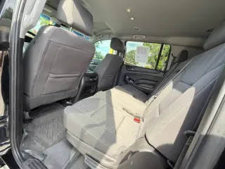 2019 Chevrolet Suburban LS