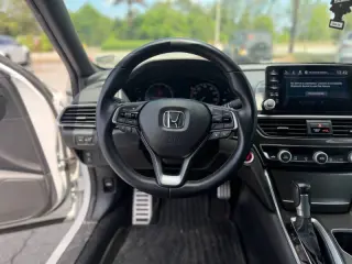 2019 Honda Accord