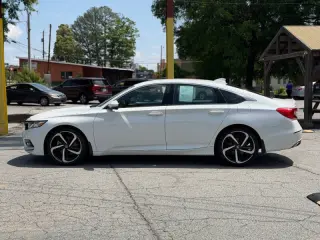 2019 Honda Accord