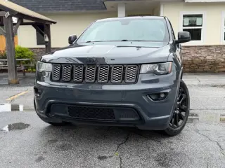 2017 Jeep Grand Cherokee Altitude
