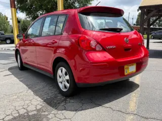 2012 Nissan Versa 1.8 S