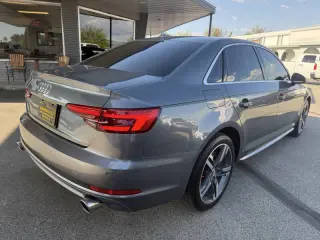 2017 Audi A4