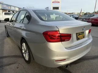 2017 BMW 3 Series 320i