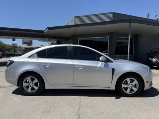 2014 Chevrolet Cruze 1LT Auto