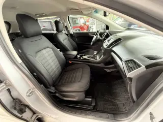 2015 Ford Edge