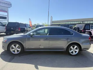 2013 Volkswagen Passat