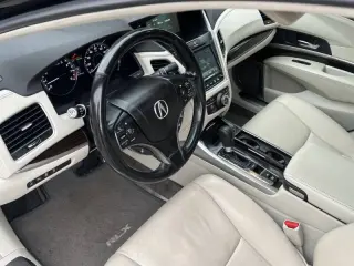 2016 Acura RLX w/Advance