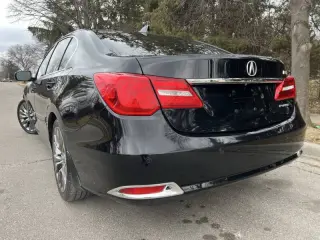 2016 Acura RLX w/Advance