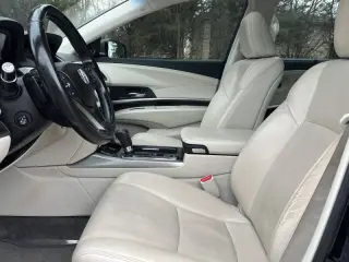 2016 Acura RLX w/Advance