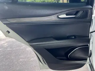 2018 Alfa Romeo Stelvio Ti