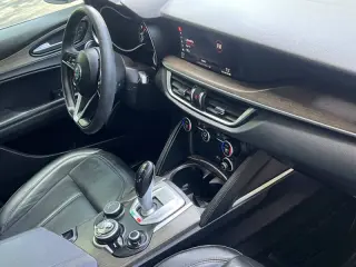 2018 Alfa Romeo Stelvio Ti