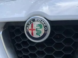 2018 Alfa Romeo Stelvio Ti