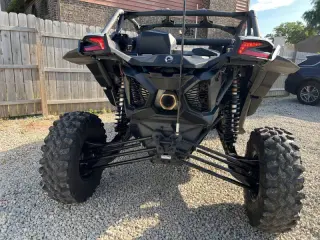 2024 Can-Am MAVERICK X3 RS