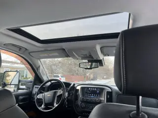 2018 Chevrolet Silverado 3500HD High Country