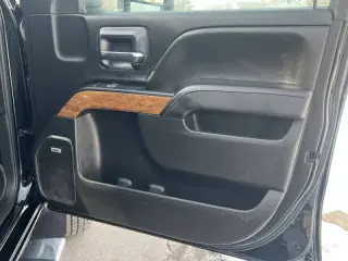 2018 Chevrolet Silverado 3500HD High Country