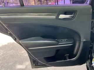 2018 Chrysler 300 Touring L