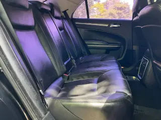 2018 Chrysler 300 Touring L