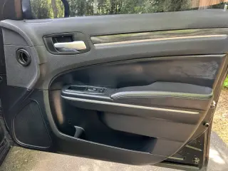 2018 Chrysler 300 Touring L