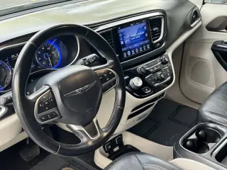 2017 Chrysler Pacifica Touring Plus