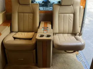 2005 Dodge Sprinter 2500