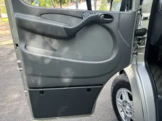 2005 Dodge Sprinter 2500