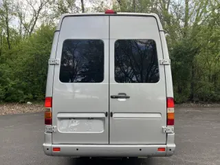 2005 Dodge Sprinter 2500