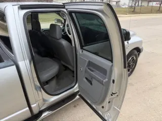 2009 Dodge Ram 2500 SXT