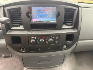 2009 Dodge Ram 2500 SXT