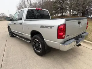 2009 Dodge Ram 2500 SXT