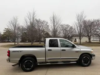 2009 Dodge Ram 2500 SXT