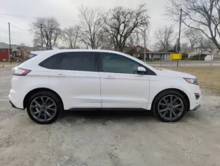 2016 Ford Edge Sport