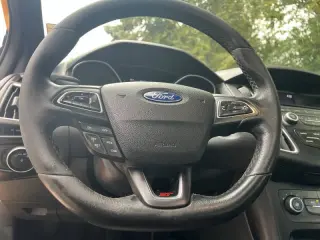 2016 Ford Focus ST