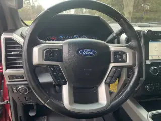 2019 Ford F-250 Super Duty Lariat
