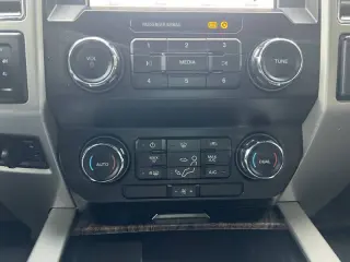 2019 Ford F-250 Super Duty Lariat