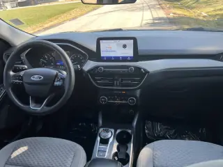 2021 Ford Escape Hybrid SE